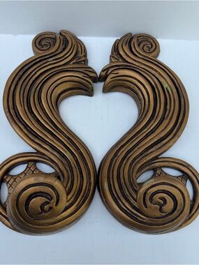 Rococo Style Burnished Gold 2 Wall Sconces Gold & Black Gothic Victorian MCM 10”